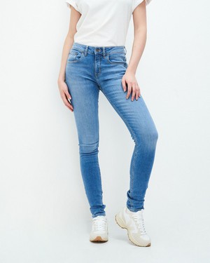 Carey medium blauwe skinny jeans from Kuyichi