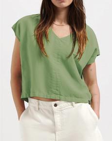 Emily linnen T-shirt via Kuyichi