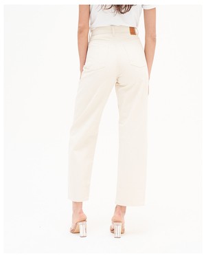 Bobbie undyed witte barrel jeans from Kuyichi