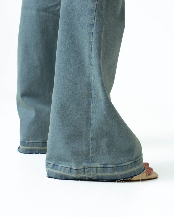 Lisette Flare Overdye Ripped Hem from Kuyichi
