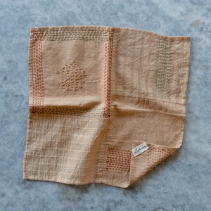 Small circle Pocket Square from Lafaani