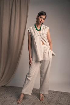 Rewind Shrug via Lafaani