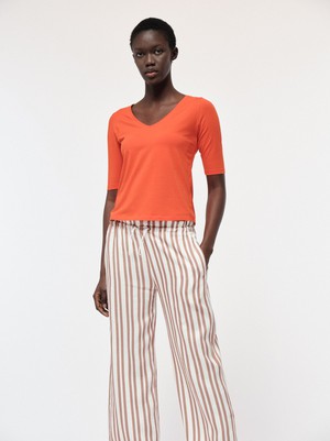 Half sleeve shirt V-neck from LANIUS