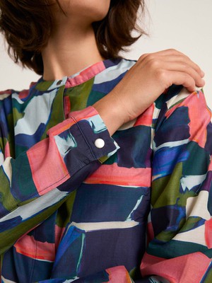 Stand-up collar blouse print art from LANIUS