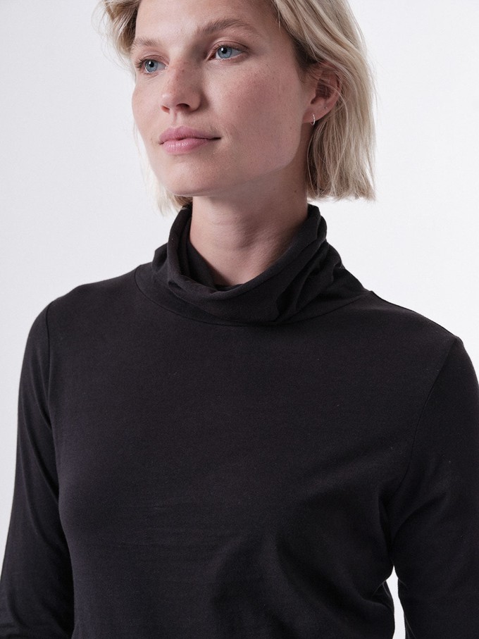 Turtleneck shirt from LANIUS