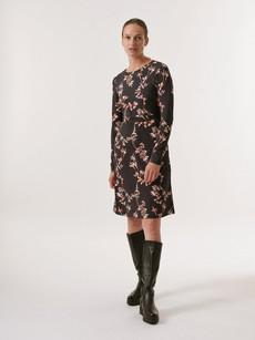 Sheath dress print winter lotus via LANIUS
