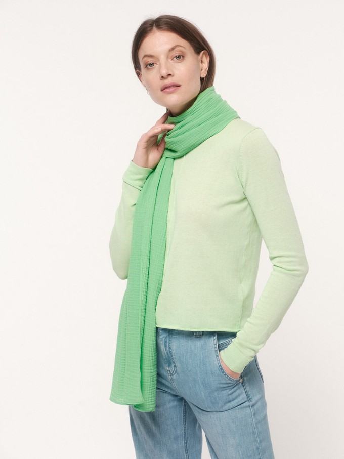 Scarf with structure from LANIUS