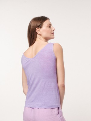 V-neck tank top from LANIUS