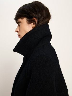 Boucle coat (GOTS) from LANIUS
