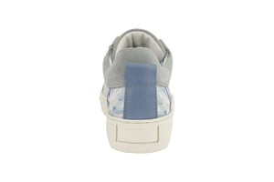 Brave sneaker Daisy Henny Meijer from LINKKENS