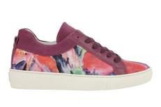 Brave sneaker Flowerbomb via LINKKENS