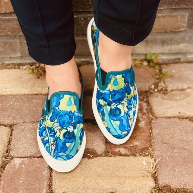 Ambra slip on sneaker met de Irissen van Vincent van Gogh from LINKKENS