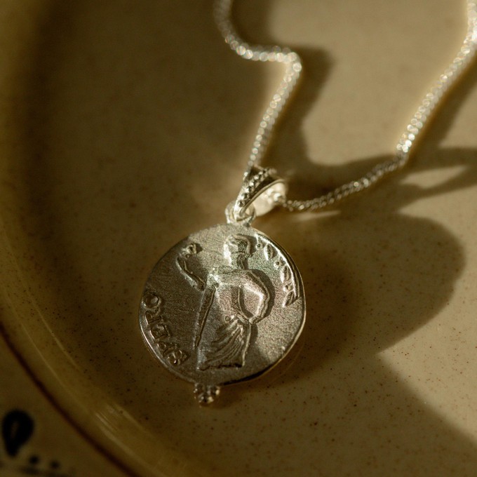Hold Onto Hope Pendant - Silver Oulet from Loft & Daughter
