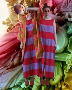 DUNJA pink stripe – suit van logocomo