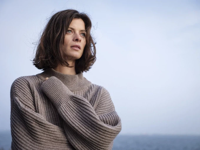 Soft Cocoon Sweater – Light brown from Loop.a life Soft Cocoon Sweater – Light brown from Loop.a life