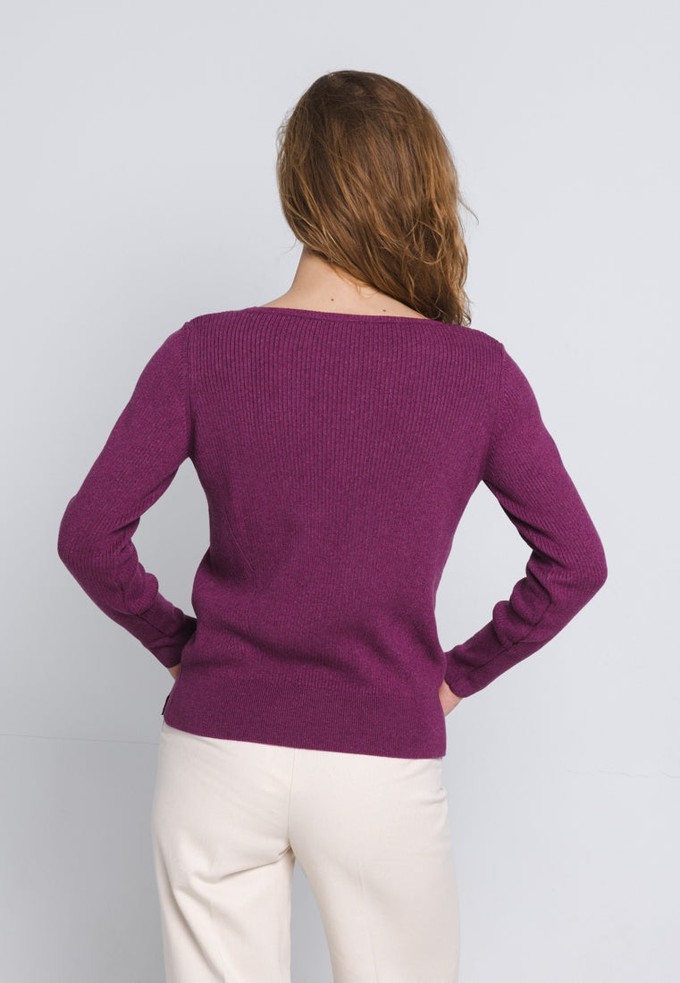 CLASSY BOATNECK SWEATER | Beetroot from Loop.a life