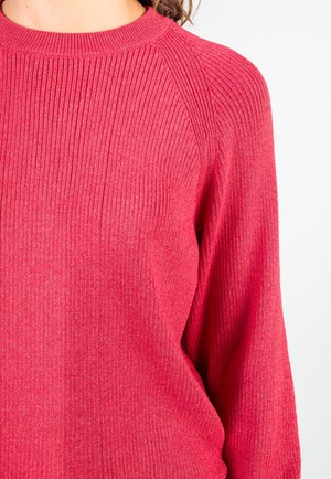 CLASSY CREW NECK SWEATER | Tomato from Loop.a life
