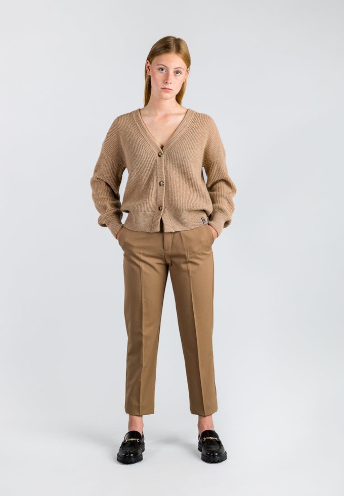 SOFT SHORT CARDIGAN | Camel from Loop.a life