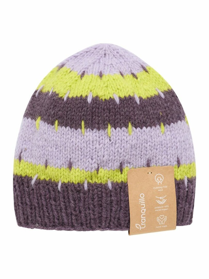 Gebreide wollen dames muts met patroon - plum from Lotika