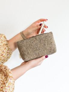 Etui SOOF - Taupe van MADE out of