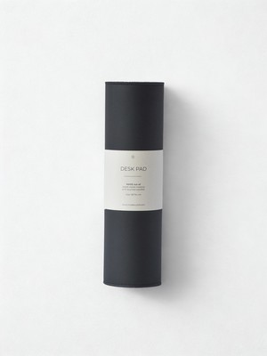 Bureau onderlegger RAY - Zwart from MADE out of