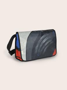 Postman Bag Upcyclede Springkussens - BOUNCE 3 van MADE out of