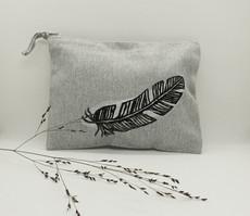 feather accessory bag van madeclothing