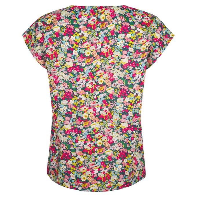 Yvet Flowerbomb top from Marjolein Elisabeth