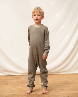 Basic Pajamas olive from Matona