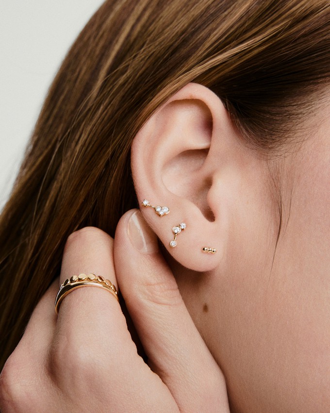 Spheres Bar Stud from Mejuri
