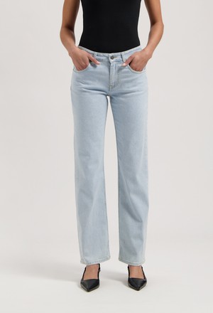 Carry Mid Straight - Light Stone from Mud Jeans