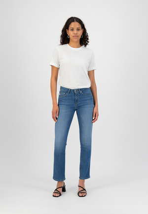 Faye Straight - Authentic Indigo Contrast from Mud Jeans
