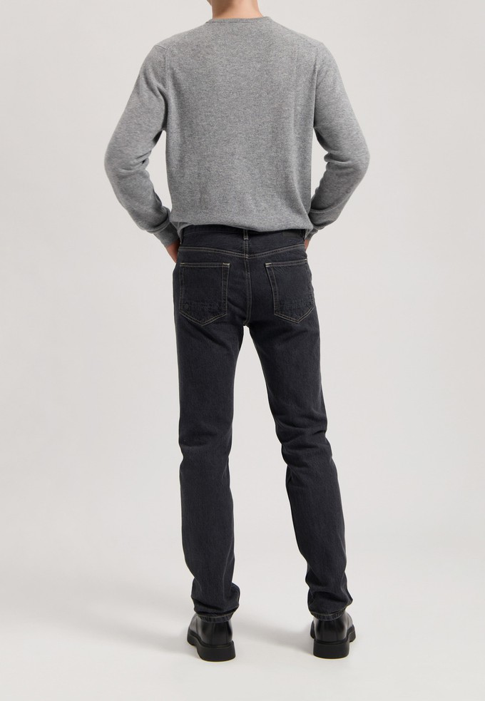 John Mid Straight - Medium Black from Mud Jeans