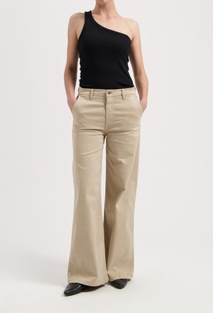 Chelsea Mid Loose - Sand from Mud Jeans