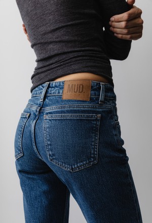 Carry Mid Straight - Stone Vintage from Mud Jeans