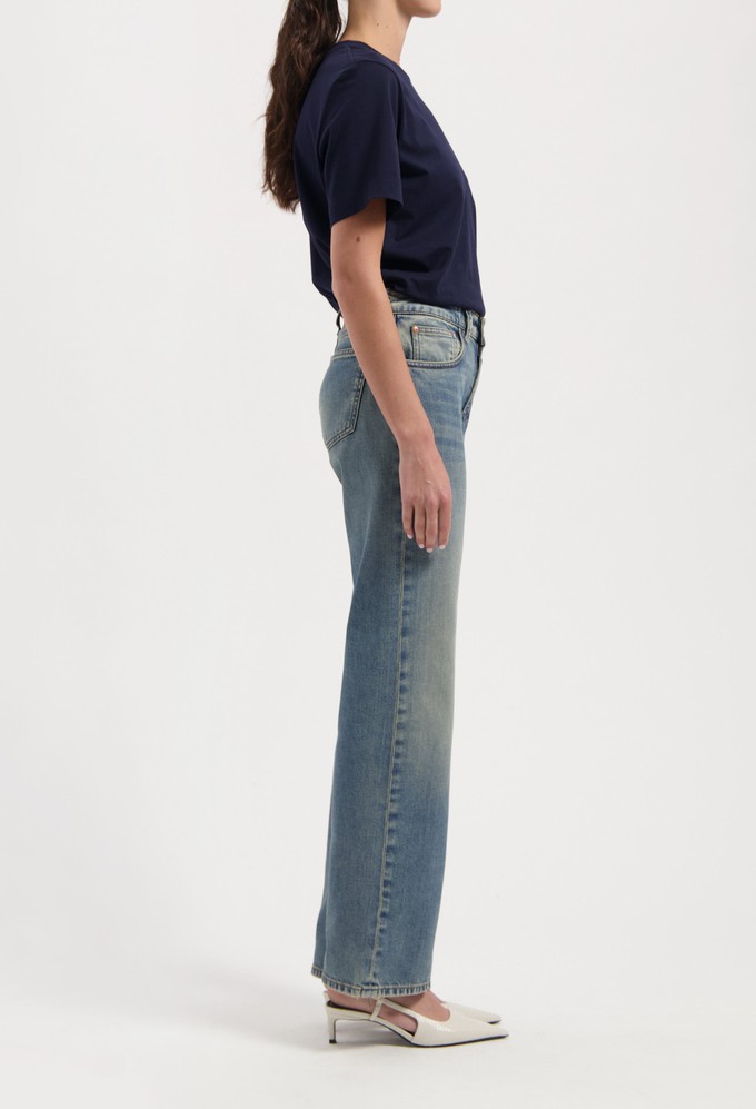 Carry Mid Straight - Earth Vintage from Mud Jeans