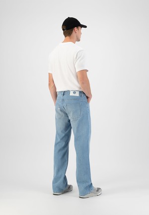 Loose James - Sunny Stone from Mud Jeans