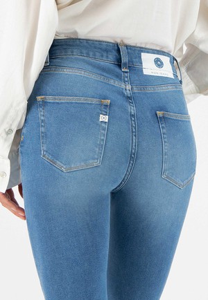 Skinny Hazen - Pure Blue from Mud Jeans