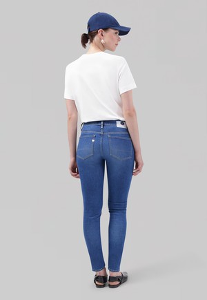 Skinny Skyler - Pure Blue from Mud Jeans