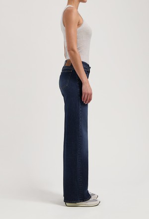 Cleo Mid Loose - Rustic Blue from Mud Jeans