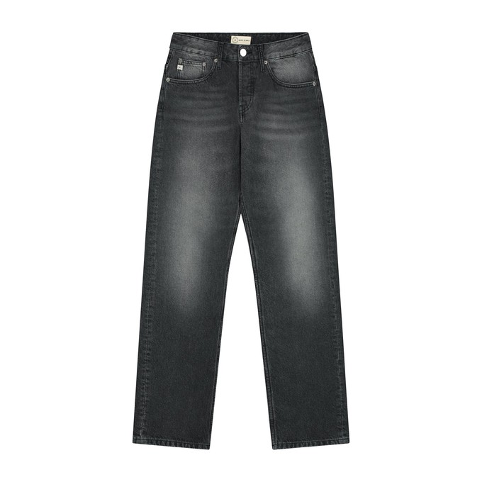 Extra Easy - Worn Black from Mud Jeans