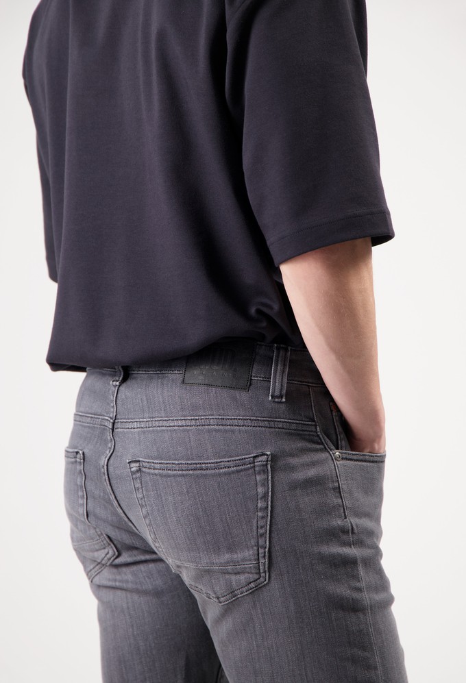 Rick Mid Slim - Authentic Black from Mud Jeans