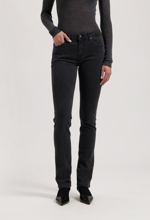 Faye Low Slim - Stone Black from Mud Jeans