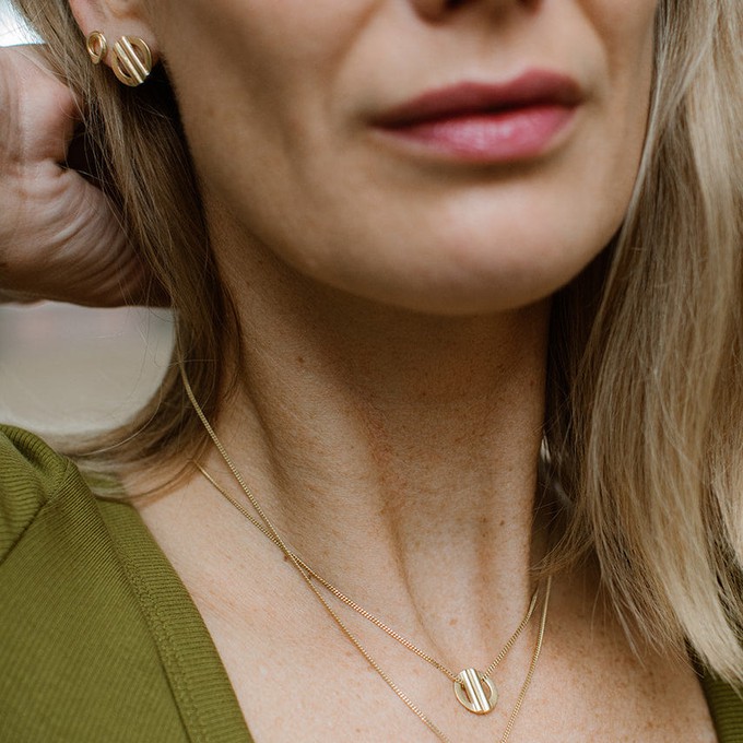 You Are Loved oorstekers - verguld goud from Nowa