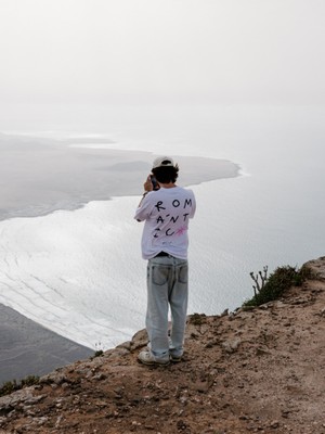 Romantic T-shirt white from NWHR