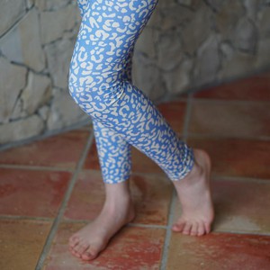 Play-All-Day Leggings Printed I Sky Blue from Orbasics