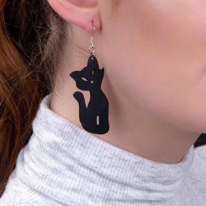 Poppy Recycled Rubber Cat Earrings from Paguro Upcycle