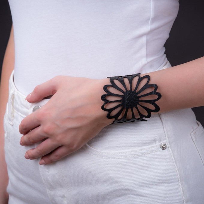 Dahlia Recycled Rubber Bracelet from Paguro Upcycle