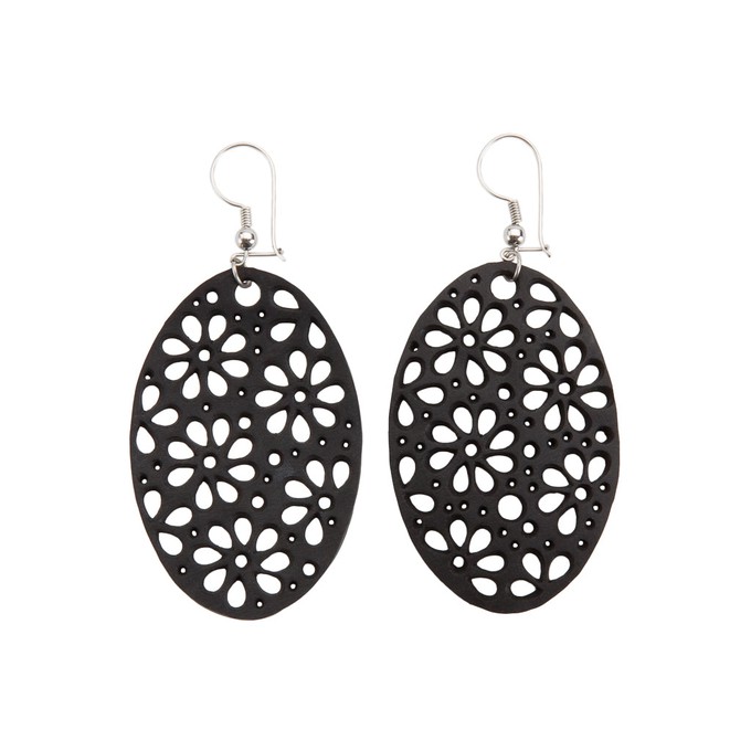 Seraphine (II) Recycled Rubber Oval Earrings from Paguro Upcycle Seraphine (II) Recycled Rubber Oval Earrings from Paguro Upcycle
