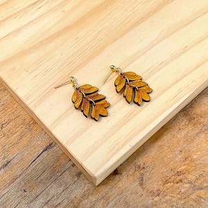 Uler-Uleran Recycled Wood Earrings from Paguro Upcycle